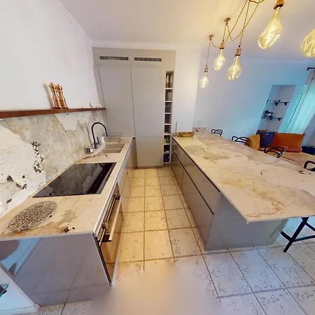 Calme 2p Avec Terrasse Et Jardin, Parking Et Piscine - Fr-1-196-382 Appartement Menton