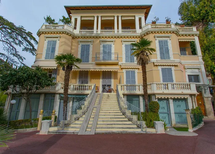 Апартаменти Calme 2p Avec Terrasse Et Jardin, Parking Et Piscine - Fr-1-196-382 *