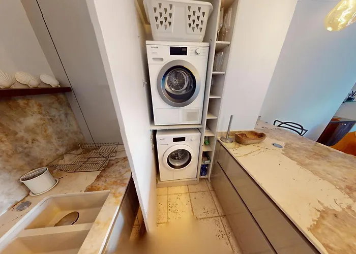 Calme 2p Avec Terrasse Et Jardin, Parking Et Piscine - Fr-1-196-382 * Menton