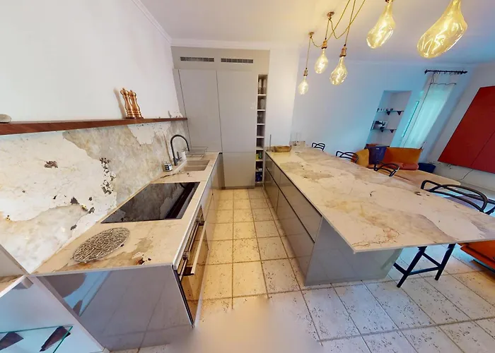 Calme 2p Avec Terrasse Et Jardin, Parking Et Piscine - Fr-1-196-382 Апартаменти Мантон